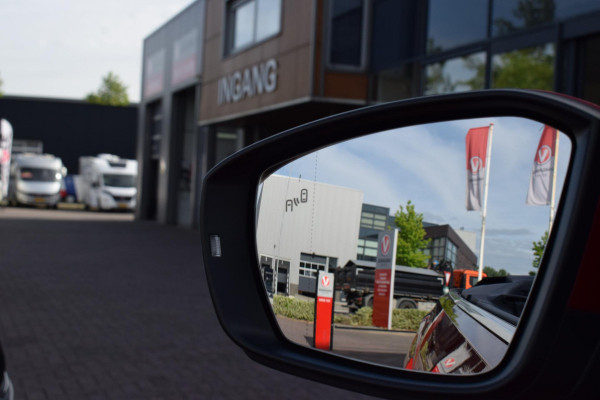 Volkswagen T-Roc Cabrio 1.5 TSI R-Line | Apple CarPlay | Stoelverw. | Half Leer | Climate