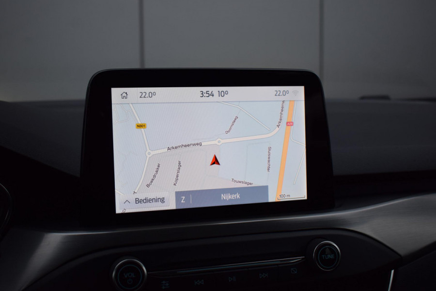 Ford Focus Wagon 1.5 EcoBlue Titanium Business | Automaat | Trekhaak | Apple CarPlay | Climate