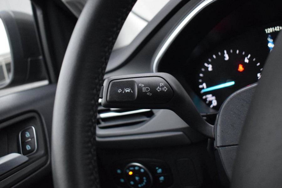 Ford Focus Wagon 1.5 EcoBlue Titanium Business | Automaat | Trekhaak | Apple CarPlay | Climate