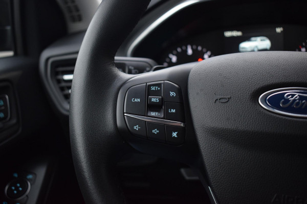 Ford Focus Wagon 1.5 EcoBlue Titanium Business | Automaat | Trekhaak | Apple CarPlay | Climate