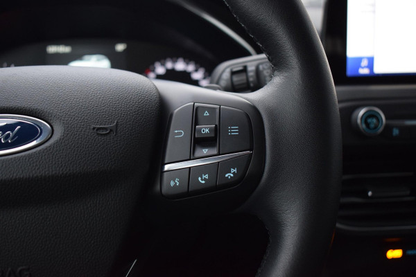 Ford Focus Wagon 1.5 EcoBlue Titanium Business | Automaat | Trekhaak | Apple CarPlay | Climate