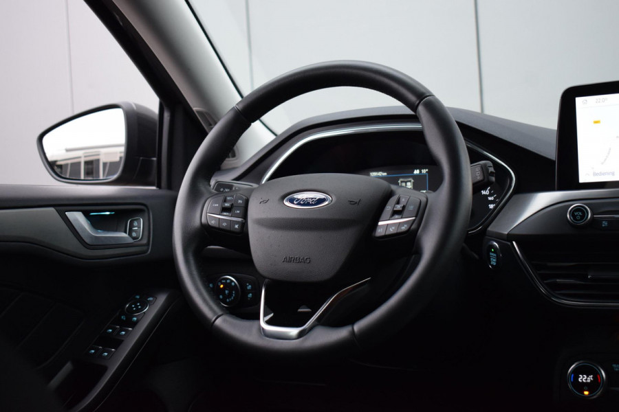Ford Focus Wagon 1.5 EcoBlue Titanium Business | Automaat | Trekhaak | Apple CarPlay | Climate