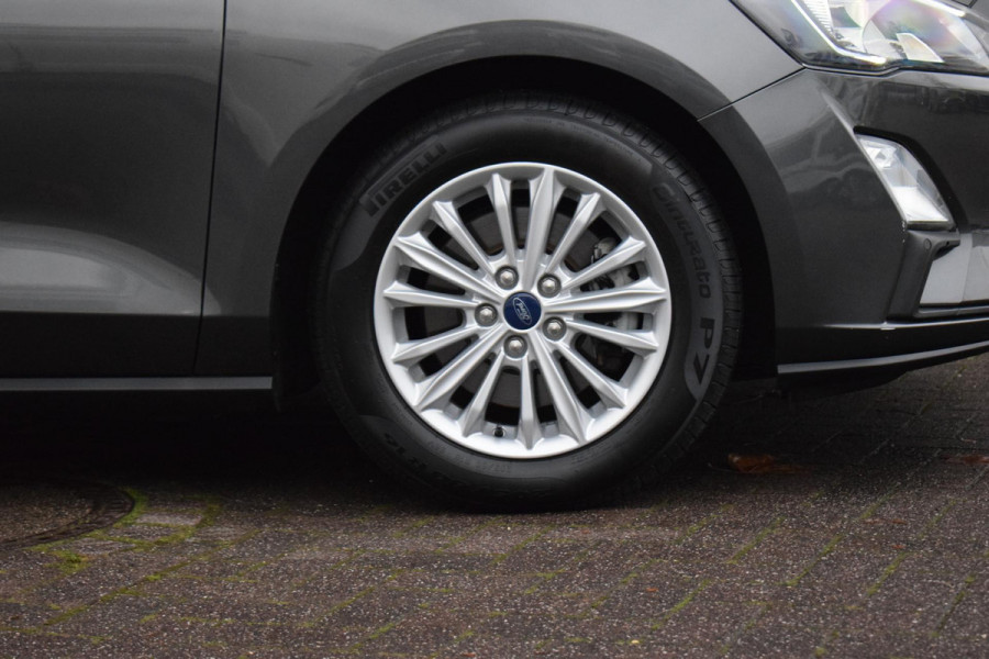 Ford Focus Wagon 1.5 EcoBlue Titanium Business | Automaat | Trekhaak | Apple CarPlay | Climate