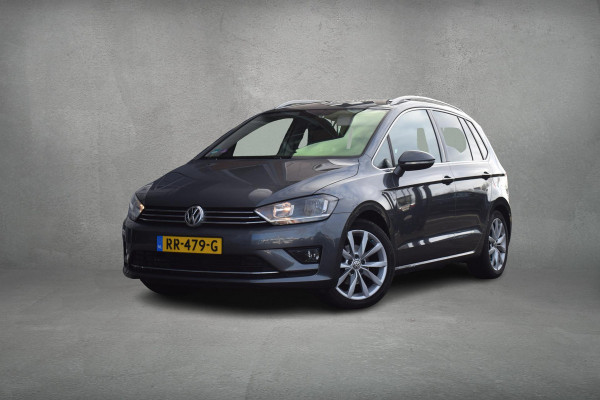 Volkswagen Golf Sportsvan 1.2 TSI Highline | Automaat | Trekhaak | Apple CarPlay | Camera