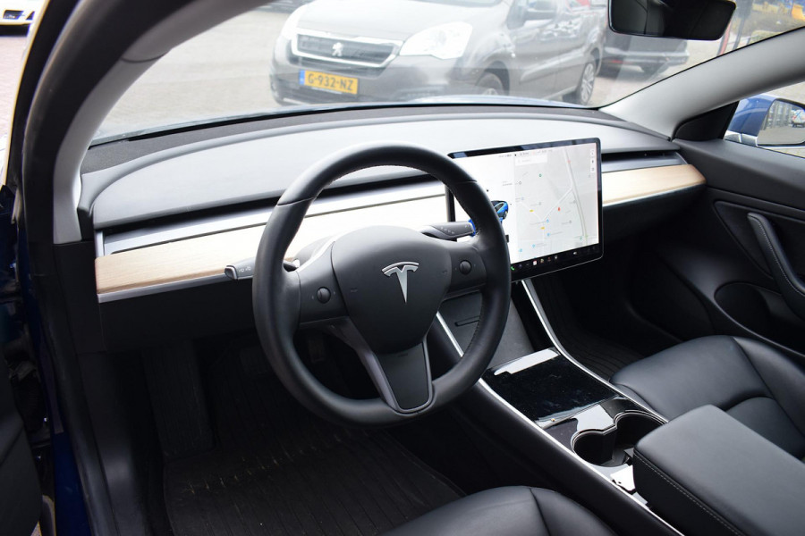Tesla Model 3 Standard RWD Plus 60 kWh | SoH 91,4 | AutoPilot | 19” LM Velgen |