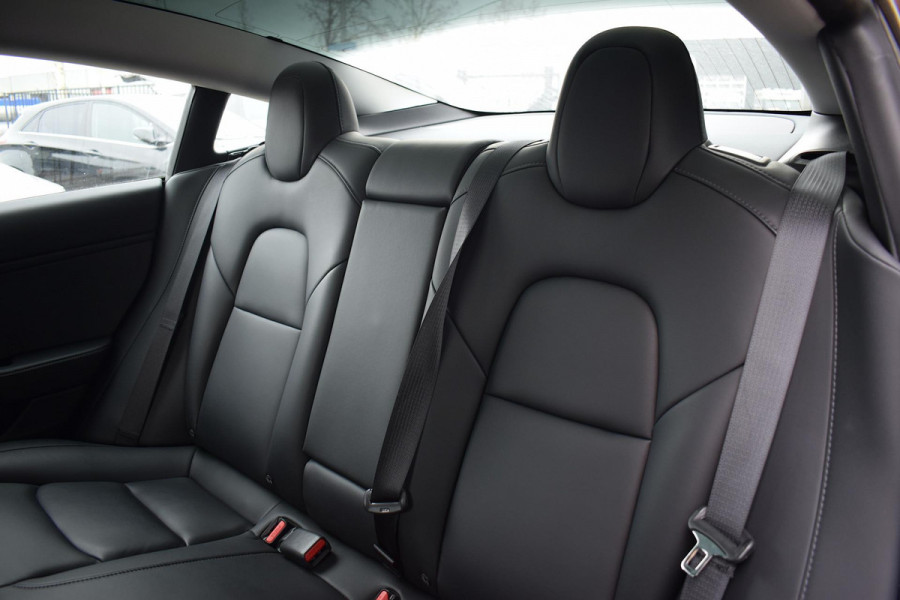 Tesla Model 3 Standard RWD Plus 60 kWh | SoH 91,4 | AutoPilot | 19” LM Velgen |