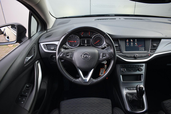 Opel Astra Sports Tourer 1.0 Turbo 120 Jaar Edition | Trekhaak | Apple CarPlay | Climate | Cruise