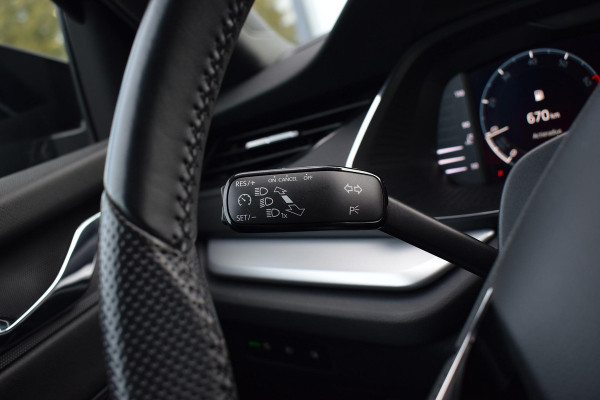 Škoda Octavia 1.0 e-TSI Sport Business | Automaat | Apple CarPlay | Virtual | Sportstoelen