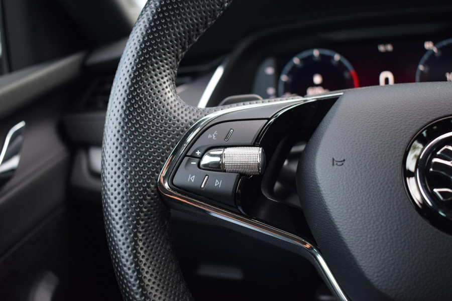 Škoda Octavia 1.0 e-TSI Sport Business | Automaat | Apple CarPlay | Virtual | Sportstoelen