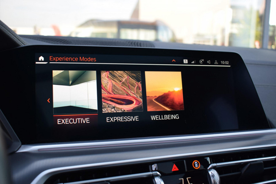 BMW X5 xDrive40i High Executive | M-Sport | Pano | HUD | Memory | Stuurverw.