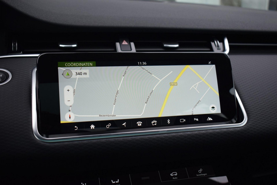 Land Rover Range Rover Evoque 2.0 P200 AWD R-Dynamic | Trekhaak | Pano | Meridian | Leer | Stuurverw.