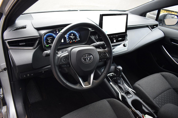 Toyota Corolla Touring Sports Hybrid 140 Active | Apple CarPlay | Camera | ACC | Climate