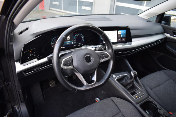 Volkswagen Golf Variant 1.0 TSI Life | Apple CarPlay | ACC | Climate | 17” LM | NAP