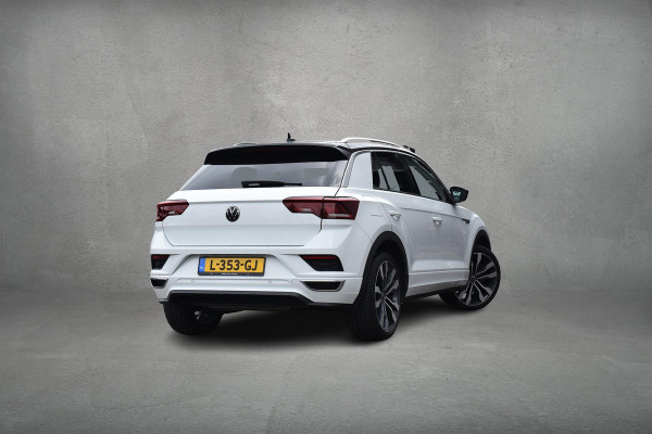 Volkswagen T-Roc 1.5 TSI Sport Business R | Pano | Half Leer | Virtual | Apple CarPlay