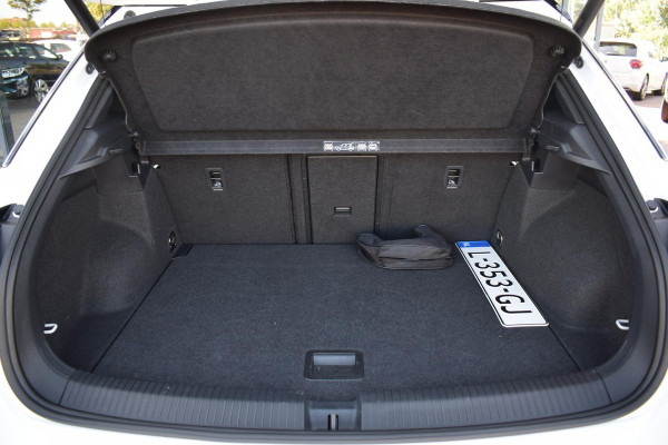 Volkswagen T-Roc 1.5 TSI Sport Business R | Pano | Half Leer | Virtual | Apple CarPlay