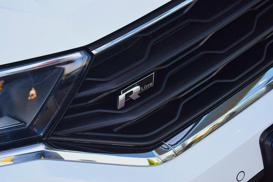 Volkswagen T-Roc 1.5 TSI Sport Business R | Pano | Half Leer | Virtual | Apple CarPlay