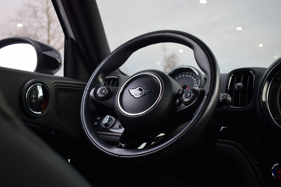 MINI Countryman Mini 1.5 Cooper Chili | Apple CarPlay | Half Leer | Stoelverwarming