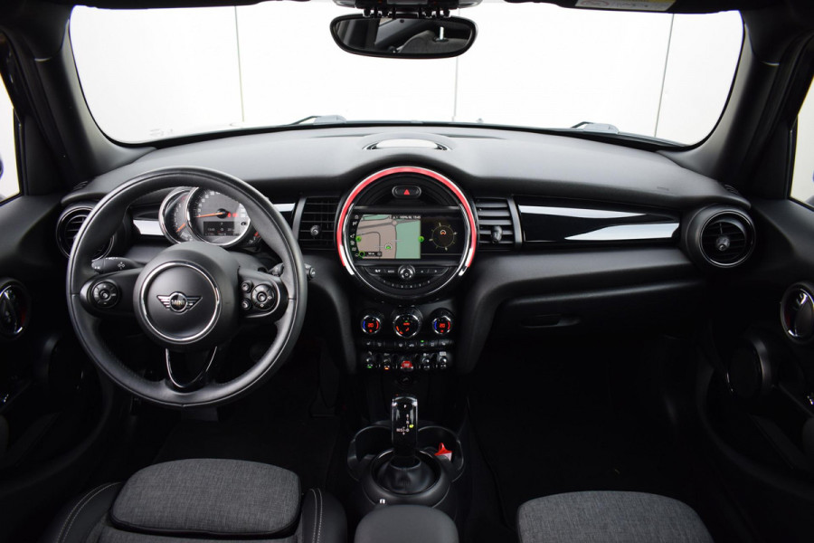 MINI Cooper Mini 1.5 60 Years Edition | 5 Deurs | Half Leer | Stoelverw. | Apple CarPlay