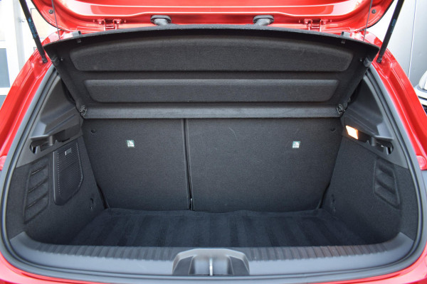 Mitsubishi Colt 1.6 HEV First Edition | Stuur- en Stoelverw. | Bose | Half Leer | 360 Cam