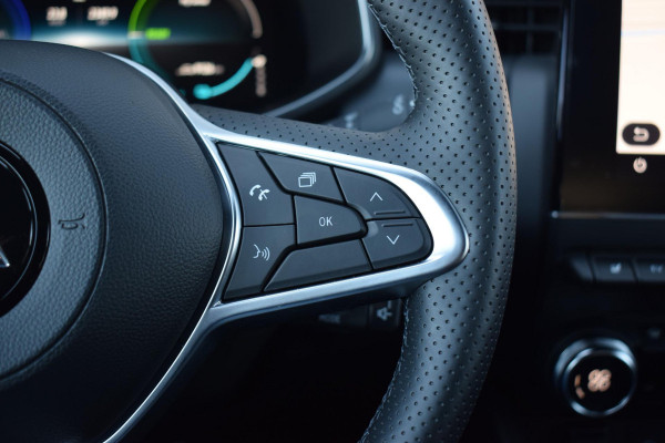 Mitsubishi Colt 1.6 HEV First Edition | Stuur- en Stoelverw. | Bose | Half Leer | 360 Cam