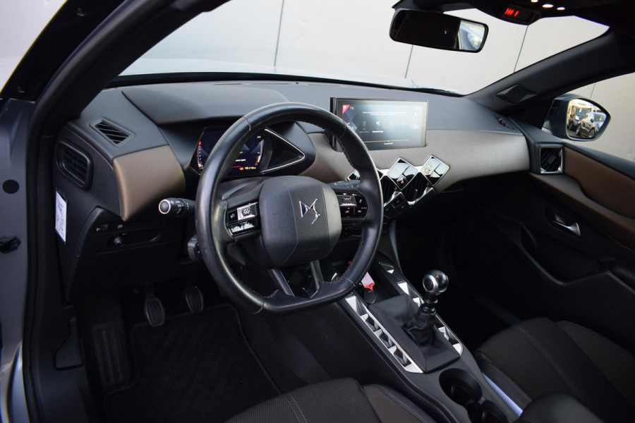 DS DS 3 Crossback 1.2 PureTech Business | Afn. Trekhaak | Apple CarPlay | Half Leer | Climate