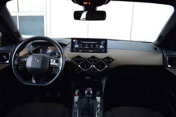 DS DS 3 Crossback 1.2 PureTech Business | Afn. Trekhaak | Apple CarPlay | Half Leer | Climate