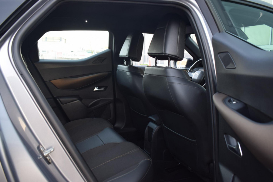 DS DS 3 Crossback 1.2 PureTech Business | Afn. Trekhaak | Apple CarPlay | Half Leer | Climate