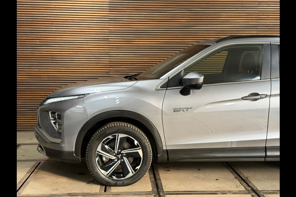 Mitsubishi Eclipse Cross 2.4 PHEV Instyle | Afneembare Trekhaak | Navigatie | Cruise Control | Camera | Elektrische stoel