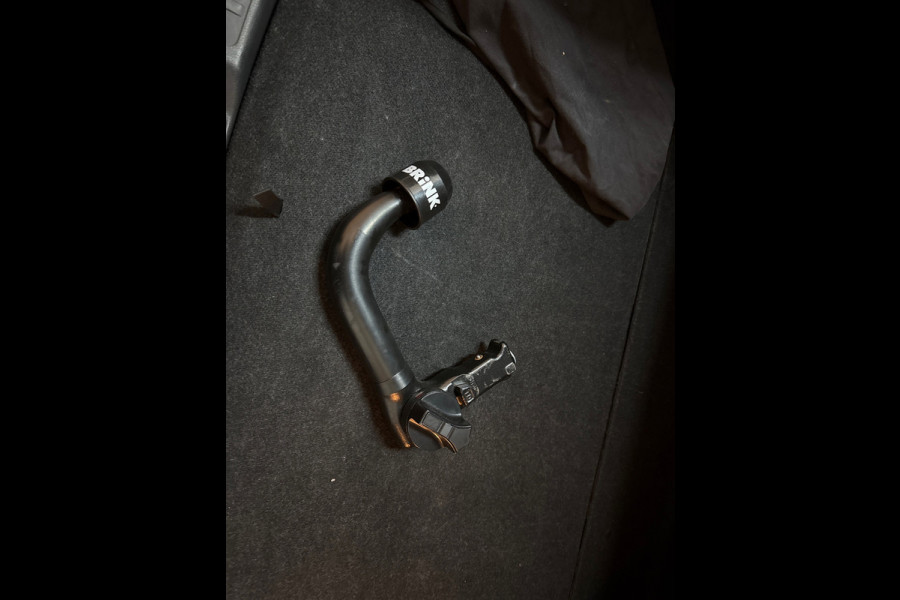 Mitsubishi Eclipse Cross 2.4 PHEV Instyle | Afneembare Trekhaak | Navigatie | Cruise Control | Camera | Elektrische stoel