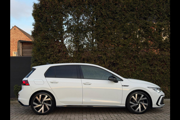 Volkswagen Golf 1.5 eTSI 3x R-Line CarPlay Camera