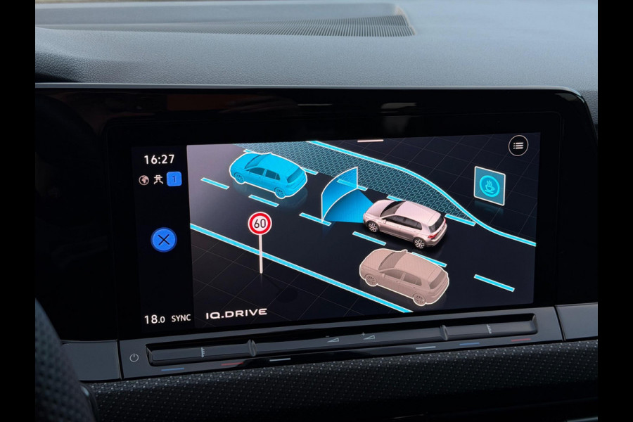 Volkswagen Golf 1.5 eTSI 3x R-Line CarPlay Camera