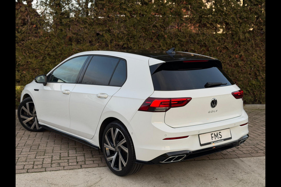 Volkswagen Golf 1.5 eTSI 3x R-Line CarPlay Camera