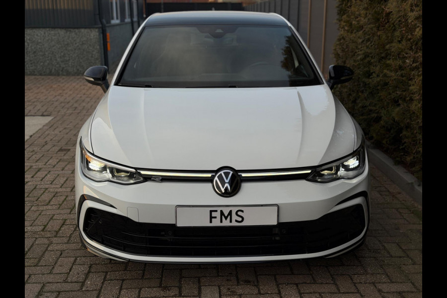 Volkswagen Golf 1.5 eTSI 3x R-Line CarPlay Camera