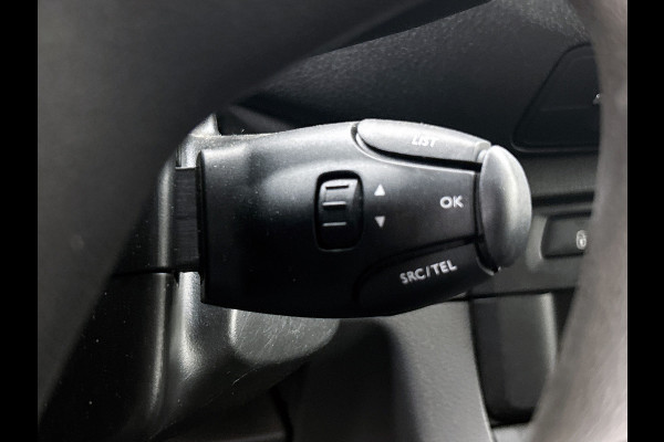 Peugeot Expert 2.0 HDI Euro6 123PK L2 Premium / 2xSchuifdeur / Trekhaak / Airco / Apk 01-2027