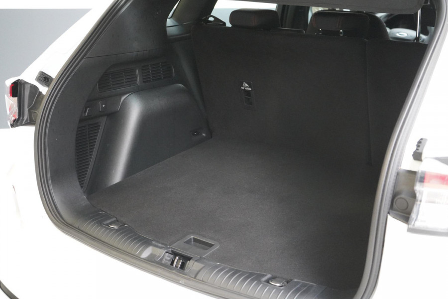 Ford Kuga 2.5 PHEV ST-Line | Navigatie | Head-Up | Stoelverwarming | Apple Carplay | Achteruitrijcamera