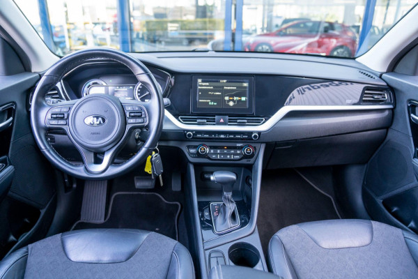 Kia Niro 1.6 GDi Hybrid DynamicLine|Prijs rijklaar incl 12 mnd garantie|Trekhaak Camera ACC Carplay