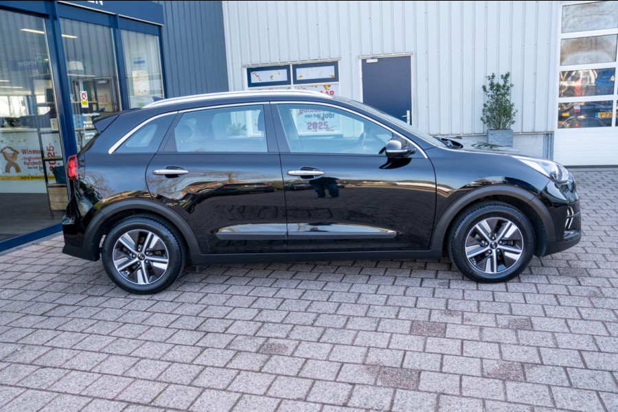 Kia Niro 1.6 GDi Hybrid DynamicLine|Prijs rijklaar incl 12 mnd garantie|Trekhaak Camera ACC Carplay