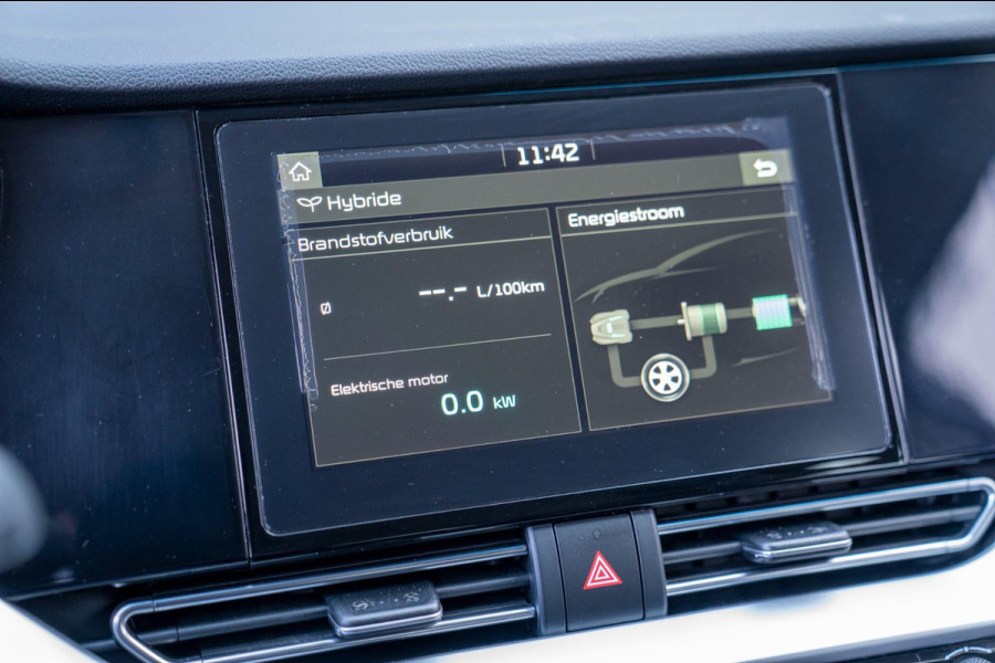 Kia Niro 1.6 GDi Hybrid DynamicLine|Prijs rijklaar incl 12 mnd garantie|Trekhaak Camera ACC Carplay