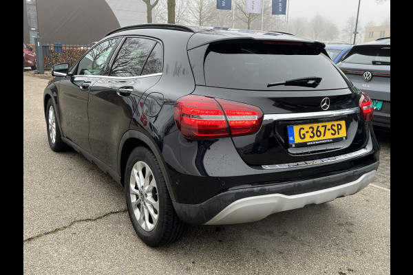 Mercedes-Benz GLA 180 Premium Plus Stoelverwarming | Climate Control | Camera | Top onderhouden | 12 maanden BOVAG-garantie