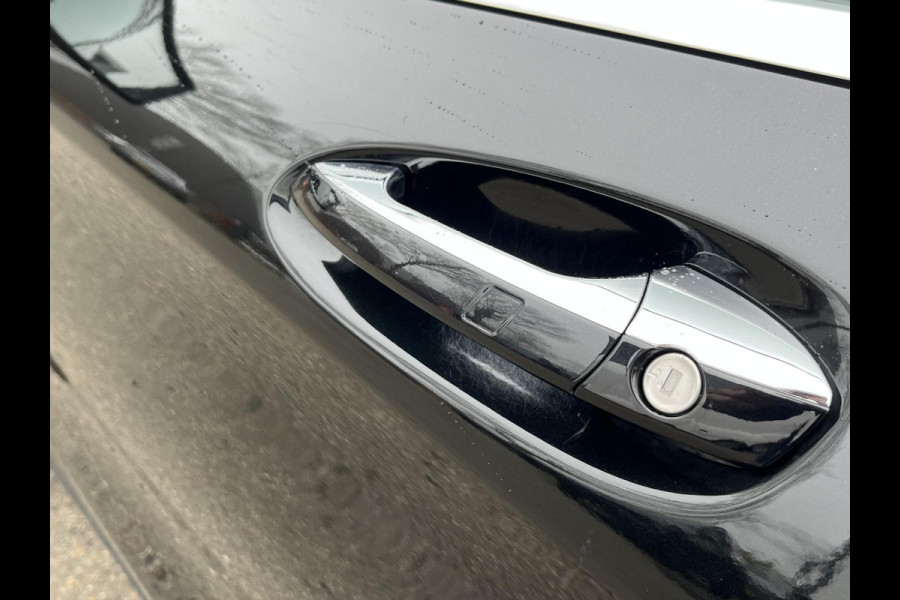 Mercedes-Benz GLA 180 Premium Plus Stoelverwarming | Climate Control | Camera | Top onderhouden | 12 maanden BOVAG-garantie