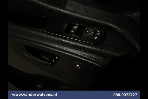 Mercedes-Benz Sprinter 316CDI 164pk L3H2 Euro6 Airco | 360 graden Camera | Navigatie | Apple Carplay | Cruisecontrol Android Auto, Stoelverwarming, Chauffeursstoel, Trekhaak, Parkeersensoren, Bijrijdersbank