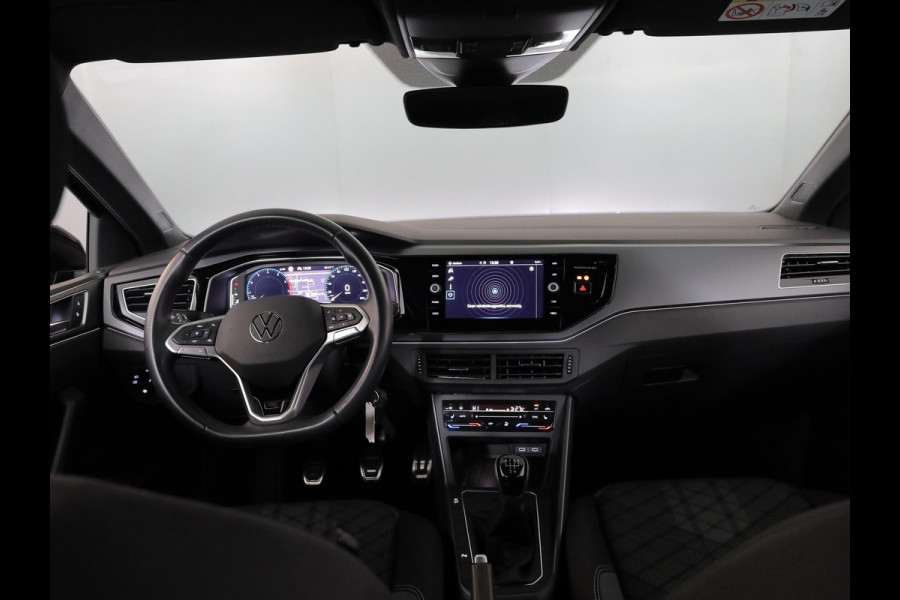 Volkswagen Polo 1.0 TSI R-Line Business 95pk 5bak| Camera| Navi| Matrix LED| verwarmde voorstolen