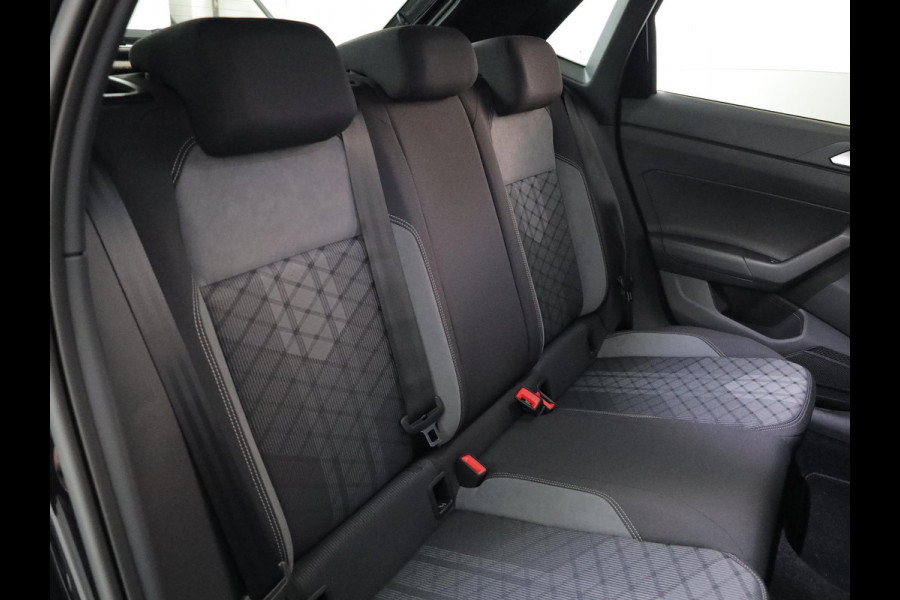 Volkswagen Polo 1.0 TSI R-Line Business 95pk 5bak| Camera| Navi| Matrix LED| verwarmde voorstolen