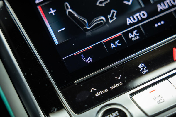 Audi Q7 55 TFSI e quattro Pro Line S | Goodwood Green | RS seats | Head-up | Stoelverwarming | Trekhaak |