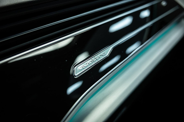 Audi Q7 55 TFSI e quattro Pro Line S | Goodwood Green | RS seats | Head-up | Stoelverwarming | Trekhaak |