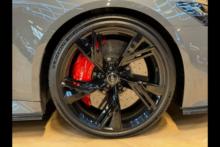 Audi RS6 Avant TFSI Quattro 600PK. Urban - Lucht - Keramisch