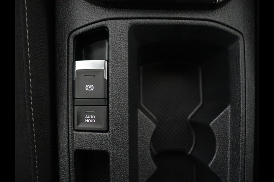 Volkswagen T-Roc 1.0 TSI Style | Carplay | Adaptive cruise | Parkeerhulp | Climate control | Bluetooth | 17'' lichtmetalen velgen