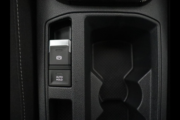 Volkswagen T-Roc 1.0 TSI Style | Carplay | Adaptive cruise | Parkeerhulp | Climate control | Bluetooth | 17'' lichtmetalen velgen