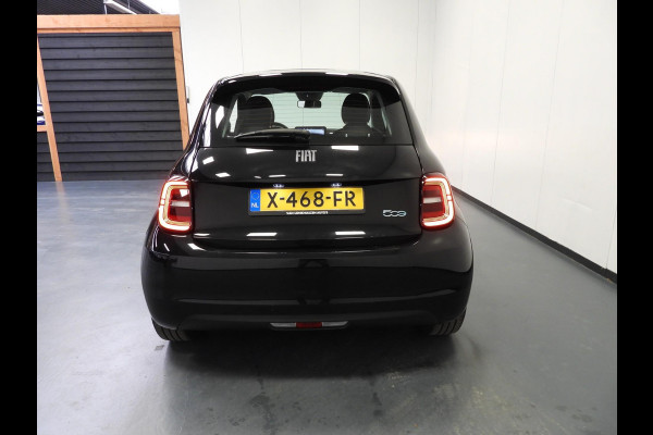 Fiat 500 Urban 42 kWh NAVI-APP/CLIMA/CRUISE!