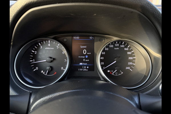 Nissan QASHQAI 1.3 DIG-T N-Connecta / Camera / Parkeersensoren / Trekhaak 1.300KG / Panoramadak / Carplay